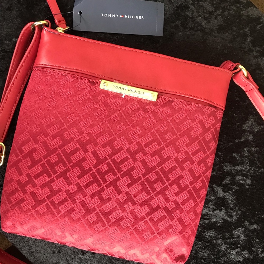Tommy Hilfiger crossbody bag